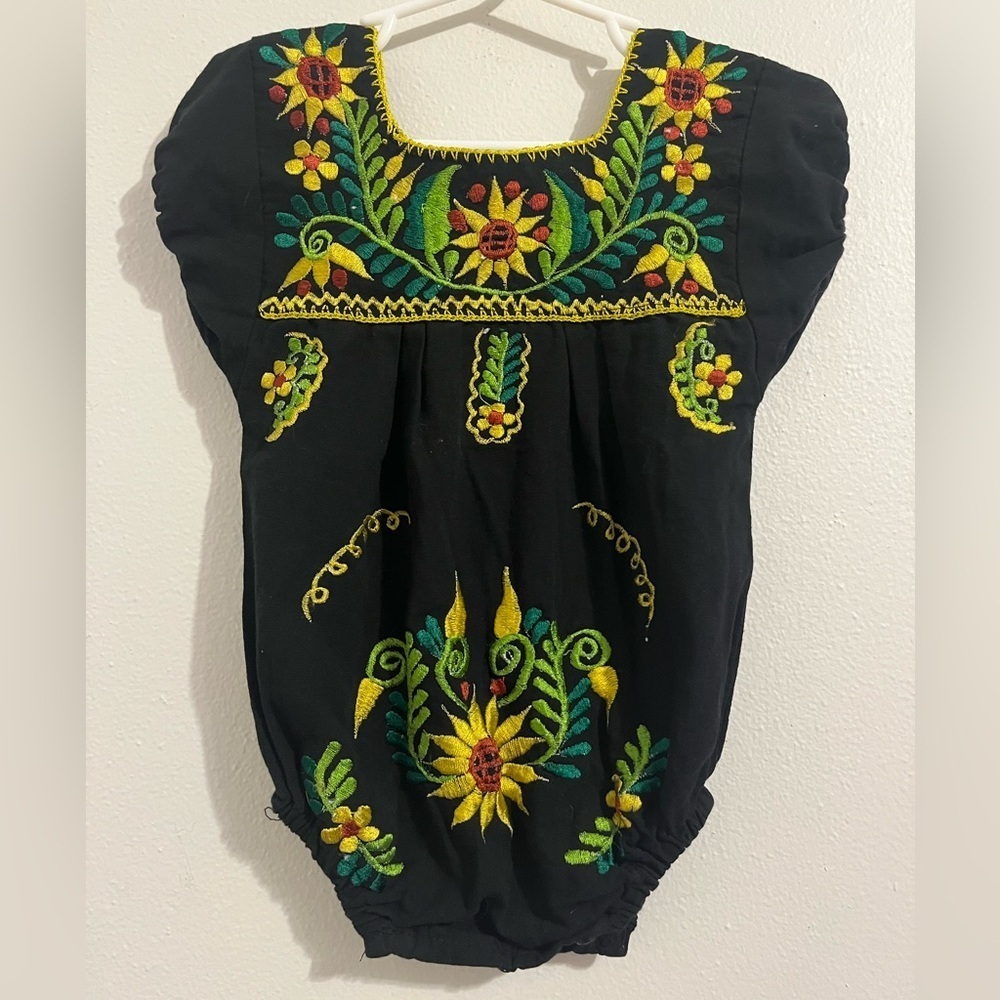 Beautiful Toddler Floral Embroidered Onesie size 3T